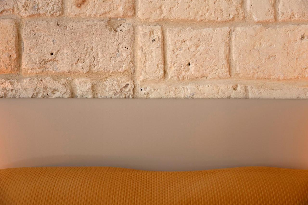 Apulian House Hotell Brindisi Exteriör bild